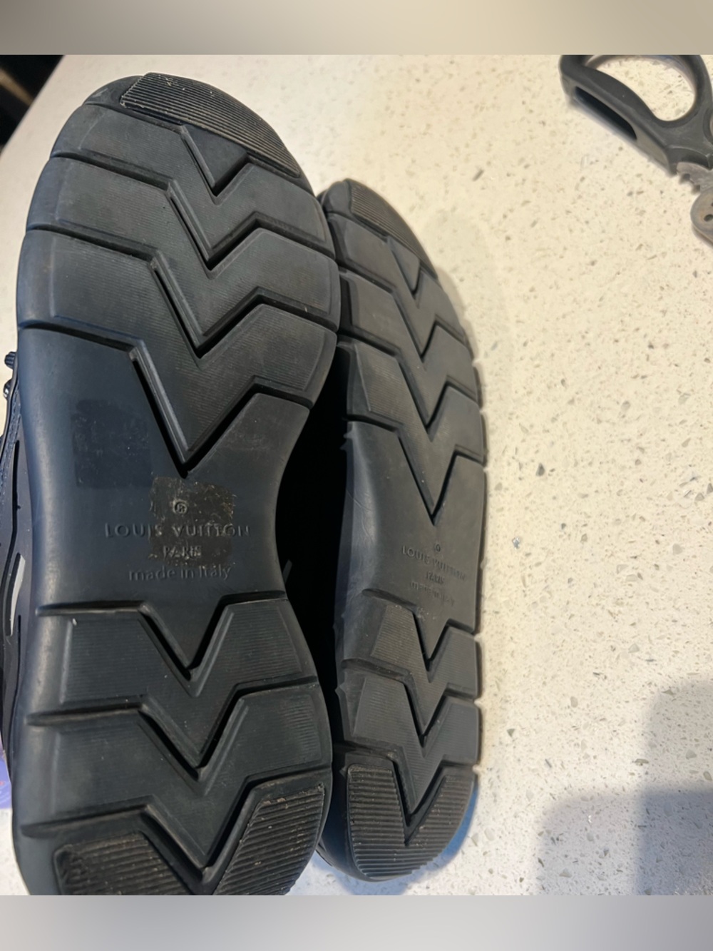 Louis Vuitton fastlane blue mesh sneakers - Picture 10 of 10